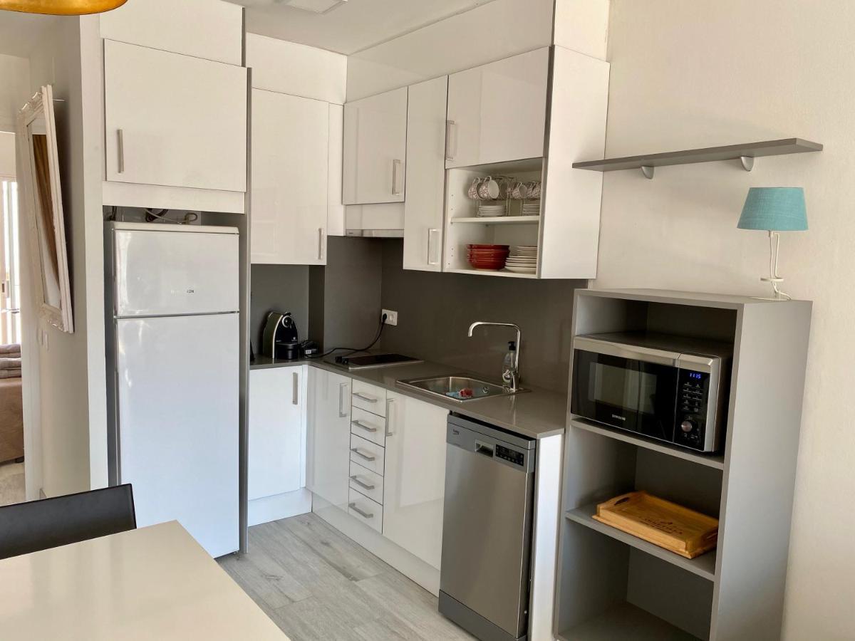 Apartment Amazing 2 Bedroom With Big Sun Terrace Centre *