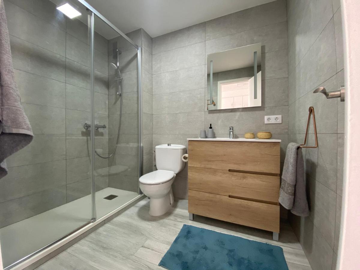 Apartment Amazing 2 Bedroom With Big Sun Terrace Centre *