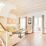 Sitges Spaces Beach House-4 Bedrooms, 3 Bathrooms, Large Terrace, Jacuzzi, Center-Beach