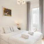 Sitges Spaces Beach House-4 Bedrooms, 3 Bathrooms, Large Terrace, Jacuzzi, Center-Beach
