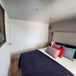 Atico Esquinero Muy Soleado Con La Terraza De 50 M2