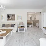 Sitges Spaces Mediterranean Apartments 5 Bedrooms, 4 Bathrooms, 75M2 Terrace, Centre Sitges- Sleeps 11
