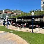 La Marina Seaview Penthouse