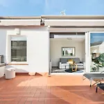 Sitges Group Blue&White