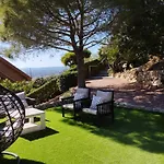 Sitges Spaces Sea View Villa- 6 Bedrooms, 5 Bathrooms, 2 Private Pools, Near Center