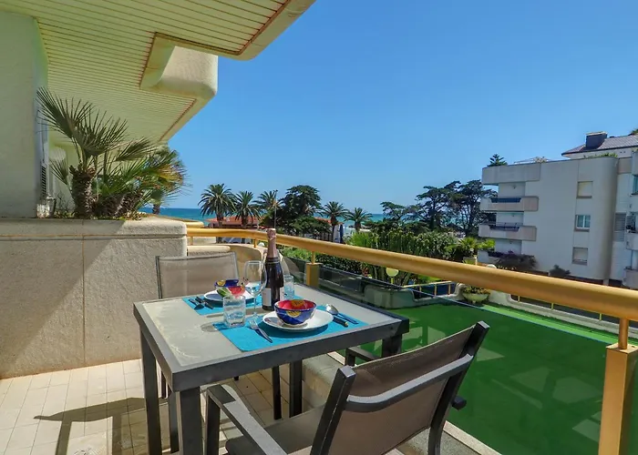 Mediterraneo Seaview Apartment By Hello Homes Sitges