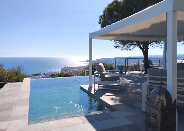 Sitges Spaces Sea View Villa- 6 Bedrooms, 5 Bathrooms, 2 Private Pools, Near Center