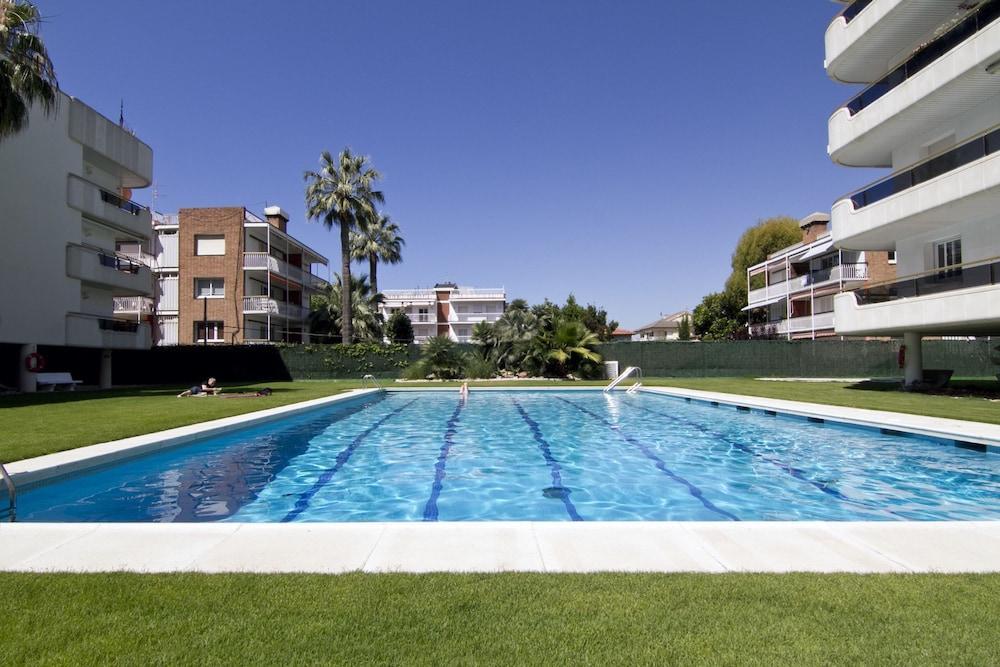 Aparthotel Mediterraneo