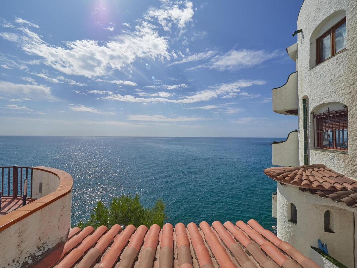 Azur Window Apartment Sitges