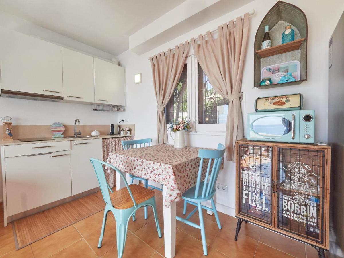 Azur Window Apartment *