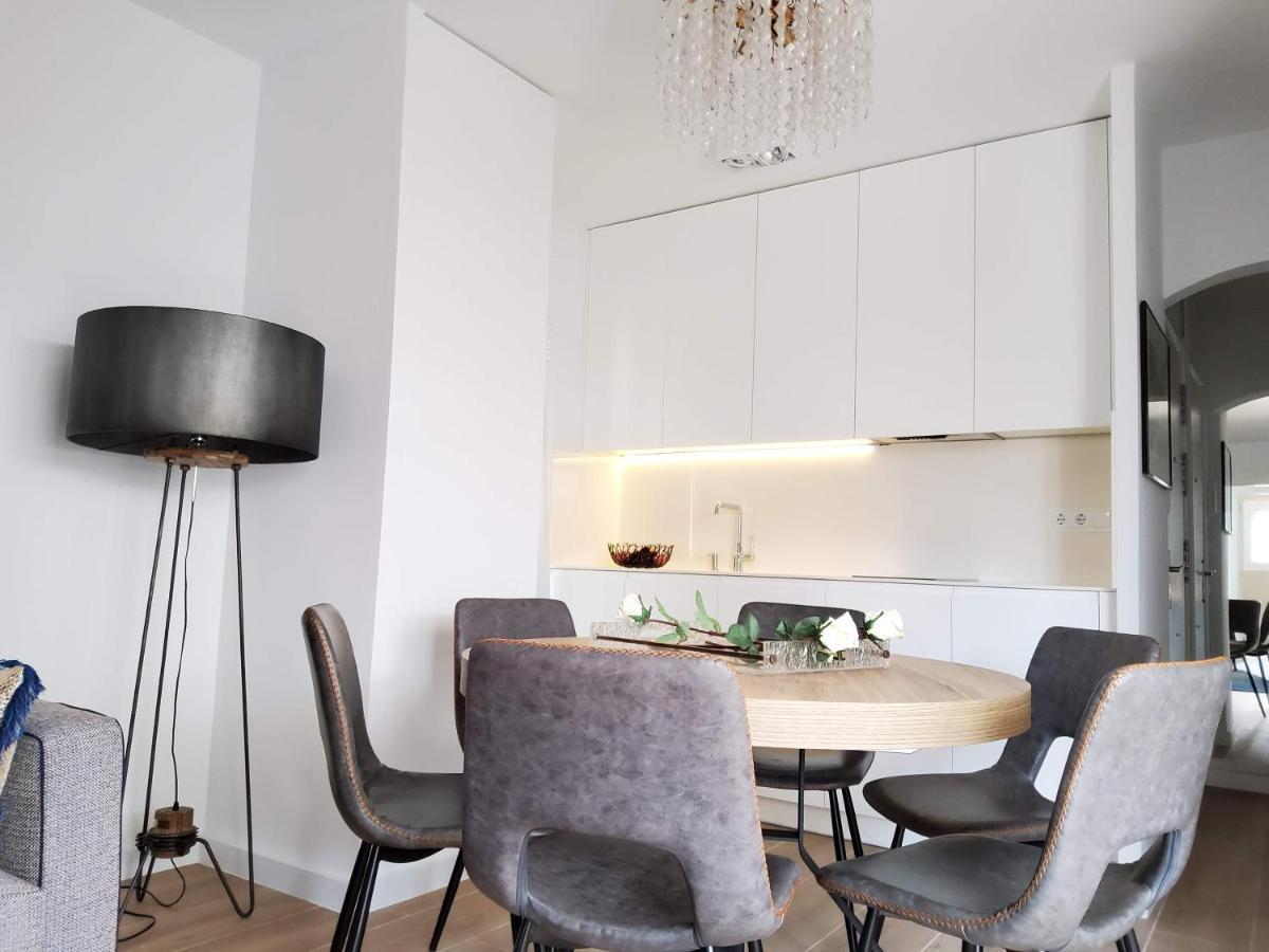 Atico Esquinero Muy Soleado Con La Terraza De 50 M2 Apartment