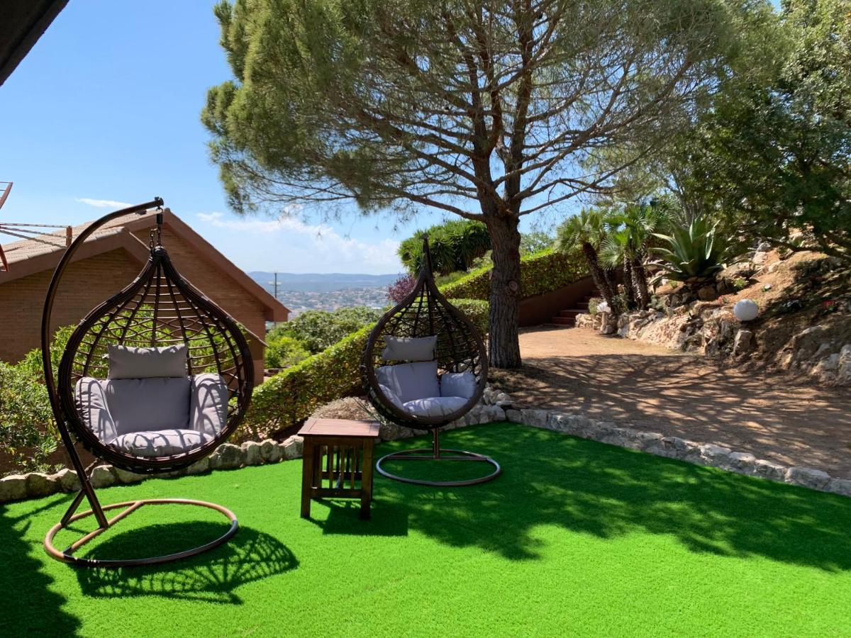 Spaces Sea View Villa- 6 Bedrooms, 5 Bathrooms, 2 Private Pools, Near Center Sitges