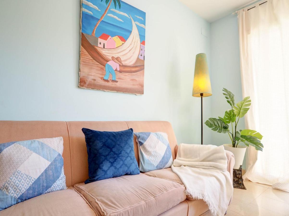 Flip Flop House By Hello Homes * Sitges