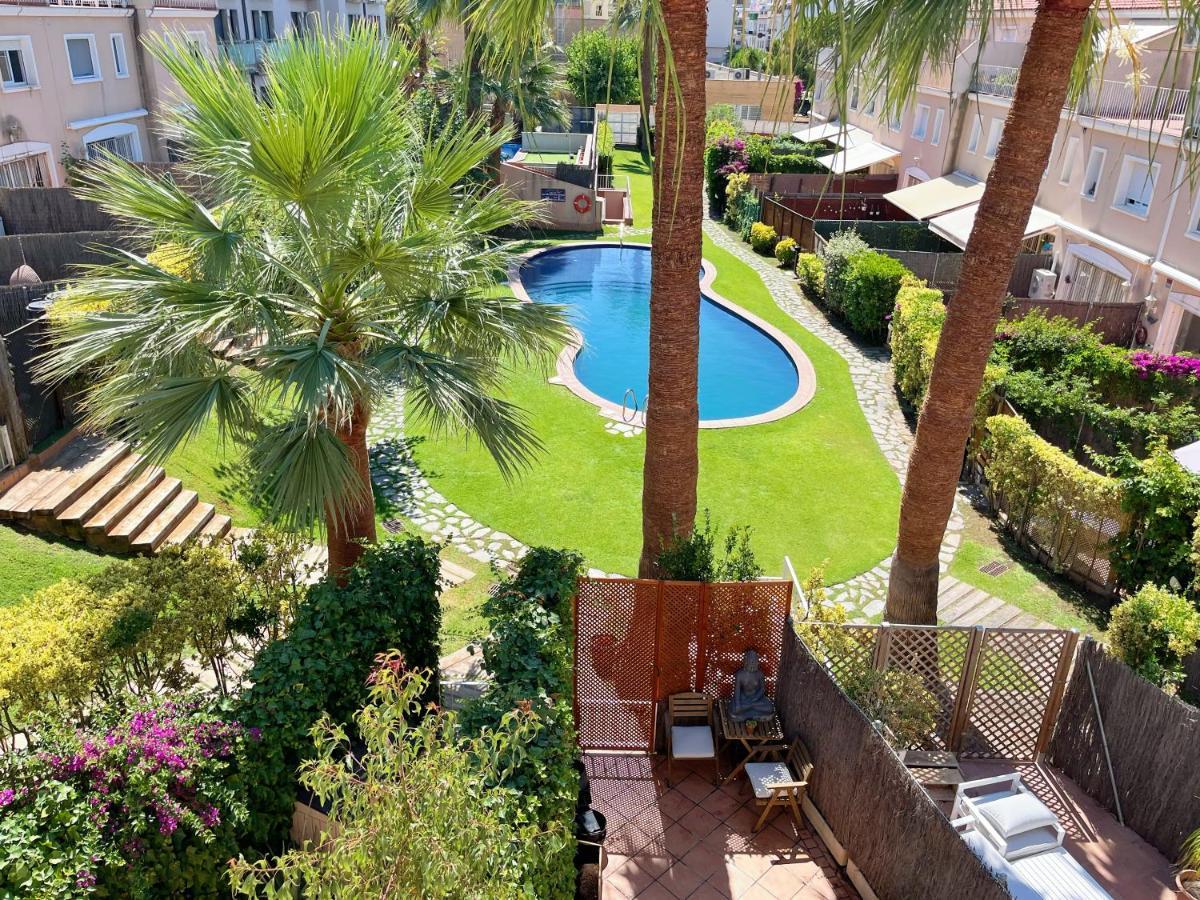 Holiday home Cheerful Townhouse Center 5 Bedrooms Pool And Terrace *