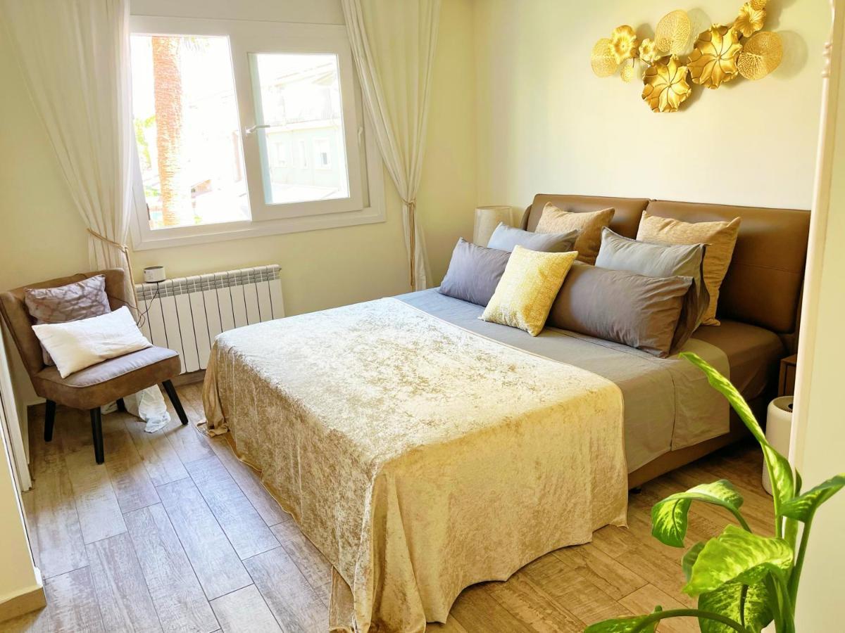 Cheerful Townhouse Center 5 Bedrooms Pool And Terrace *