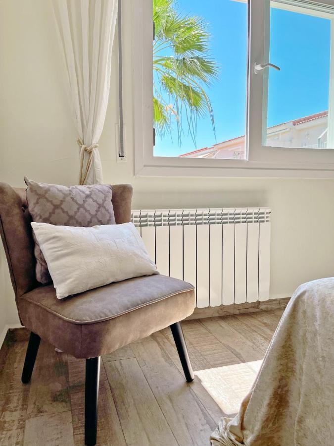 Cheerful Townhouse Center 5 Bedrooms Pool And Terrace Holiday home
