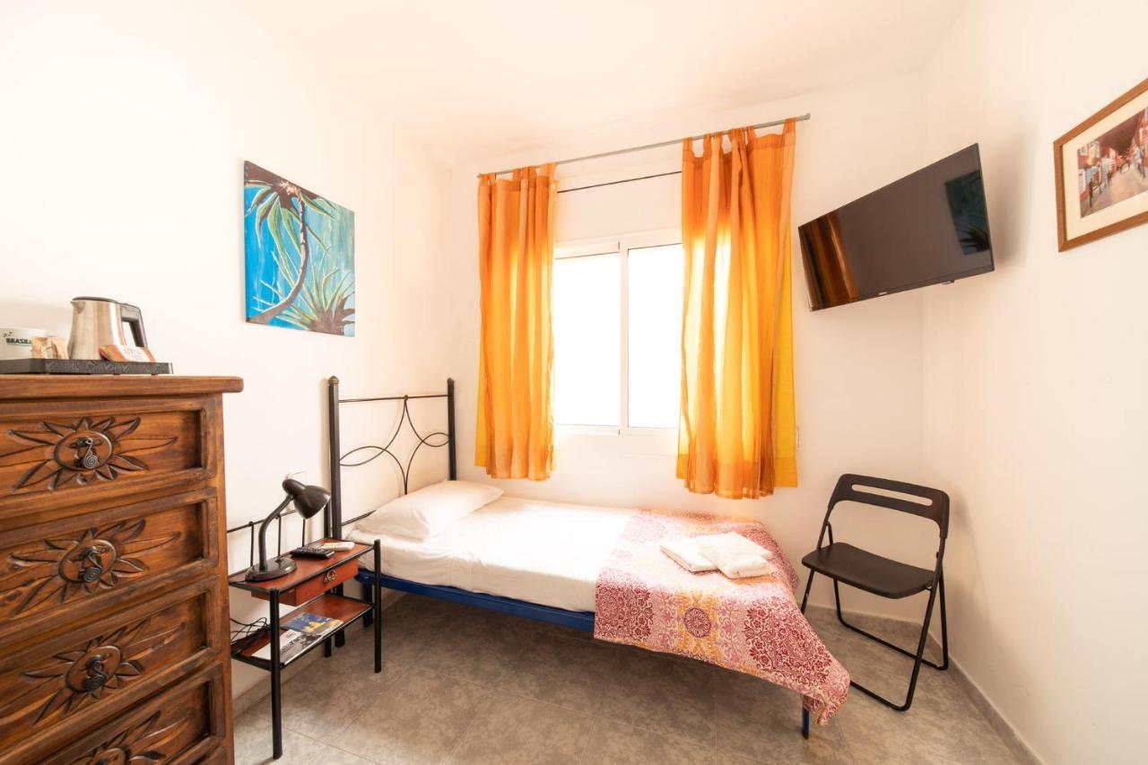 Hostal Bonanza Sitges * Sitges