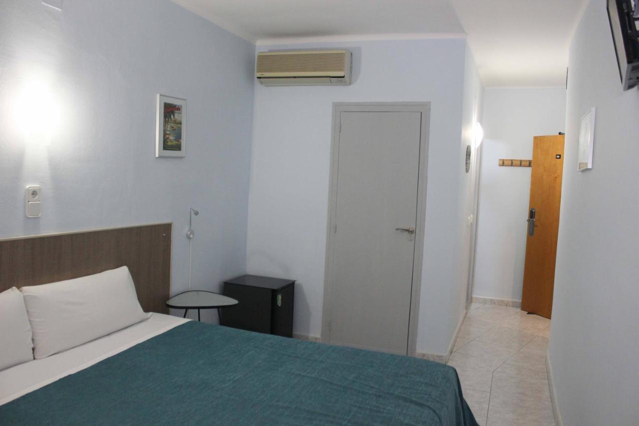 Alexandra Hotel