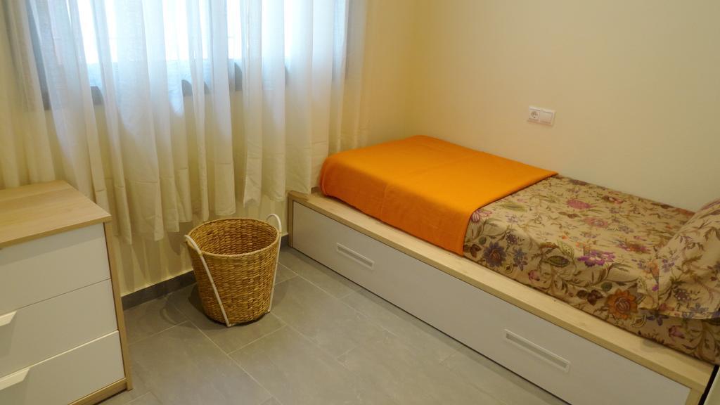 Zona Playa De San Sebastian Apartment