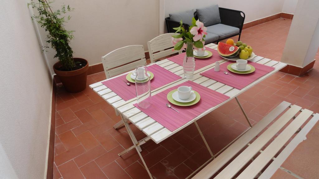 Zona Playa De San Sebastian Apartment
