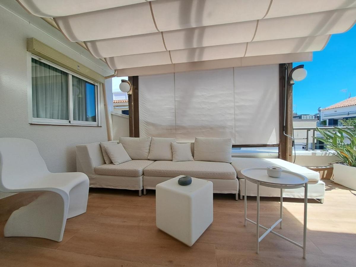 Apartment Atico Esquinero Muy Soleado Con La Terraza De 50 M2