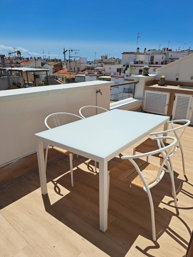 Apartment Atico Esquinero Muy Soleado Con La Terraza De 50 M2 *