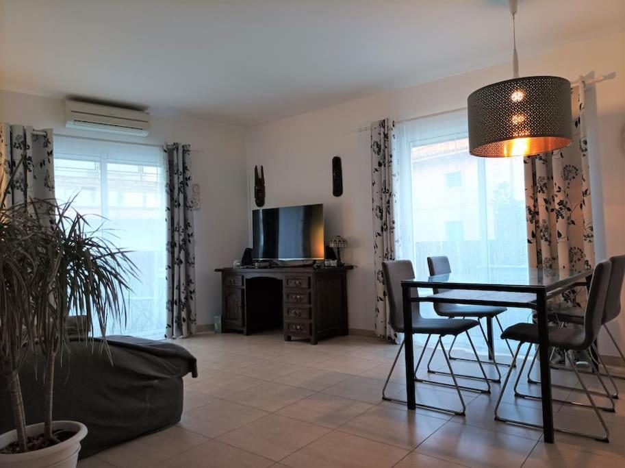 Welcom A Summer Flat In The Heart Of The Village *
