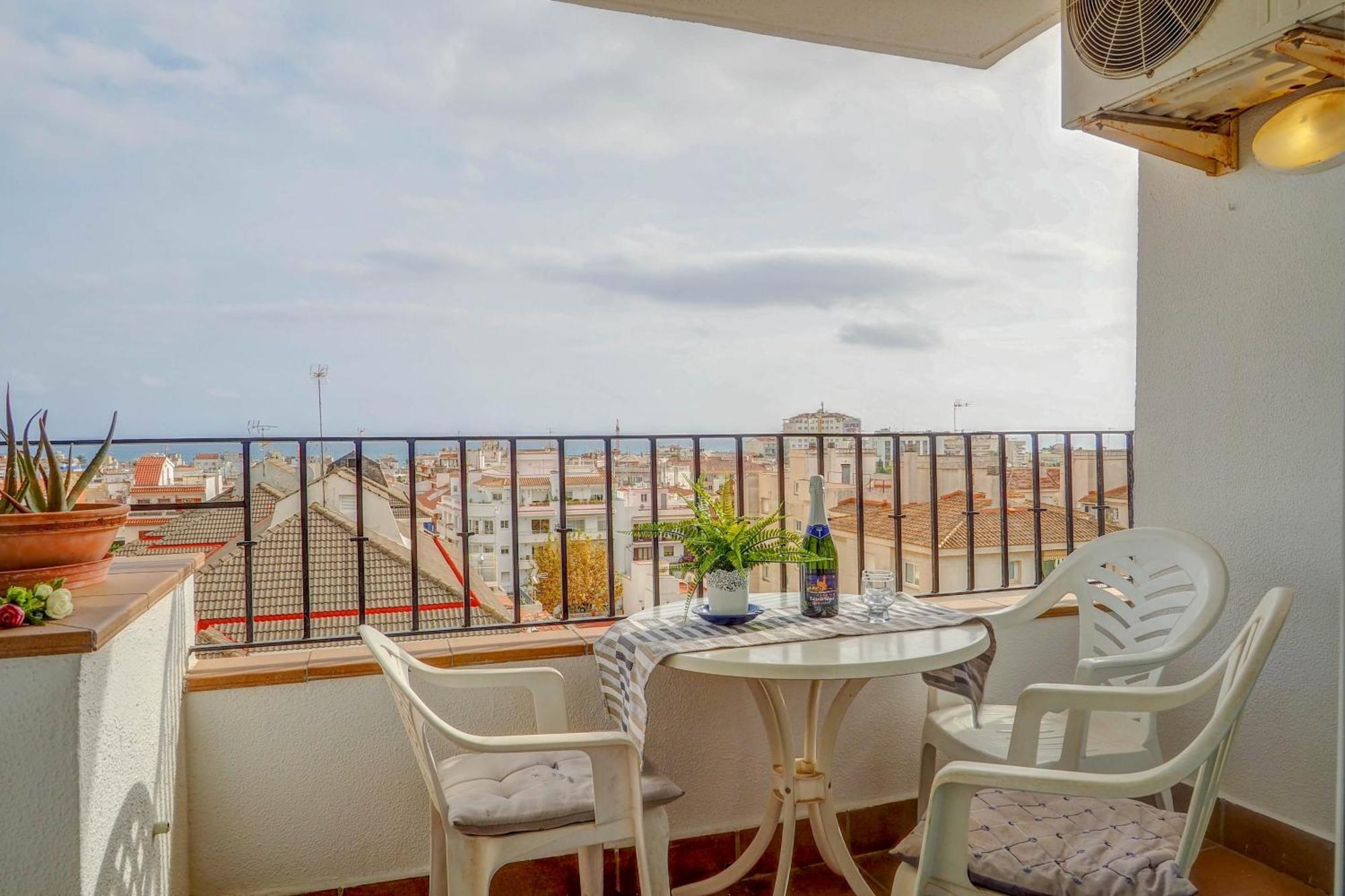 Linda Vista Oasis Penthouse By Hello Homes Appartement Sitges