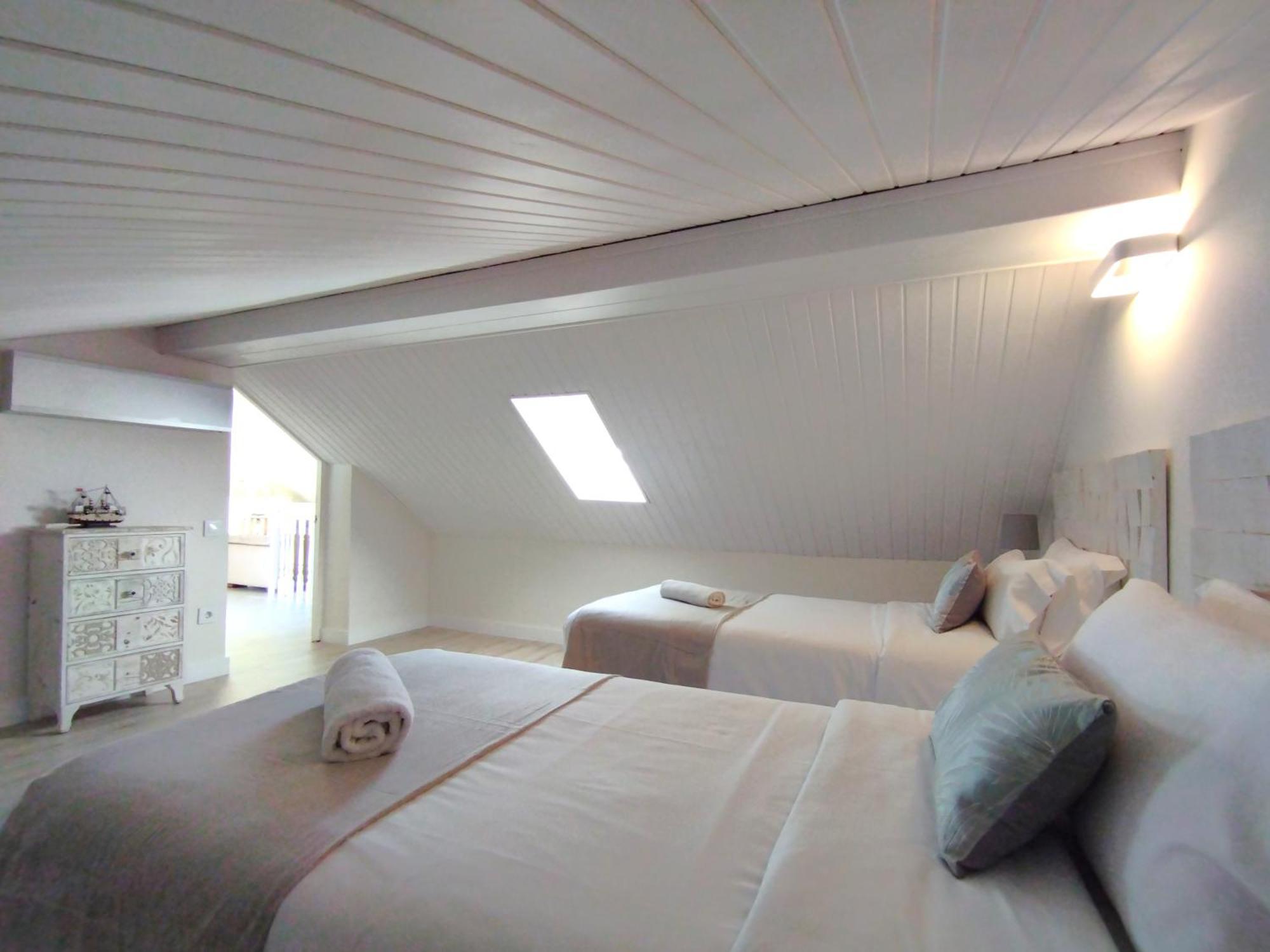 Spaces Sea View Villa- 6 Bedrooms, 5 Bathrooms, 2 Private Pools, Near Center Villa Sitges