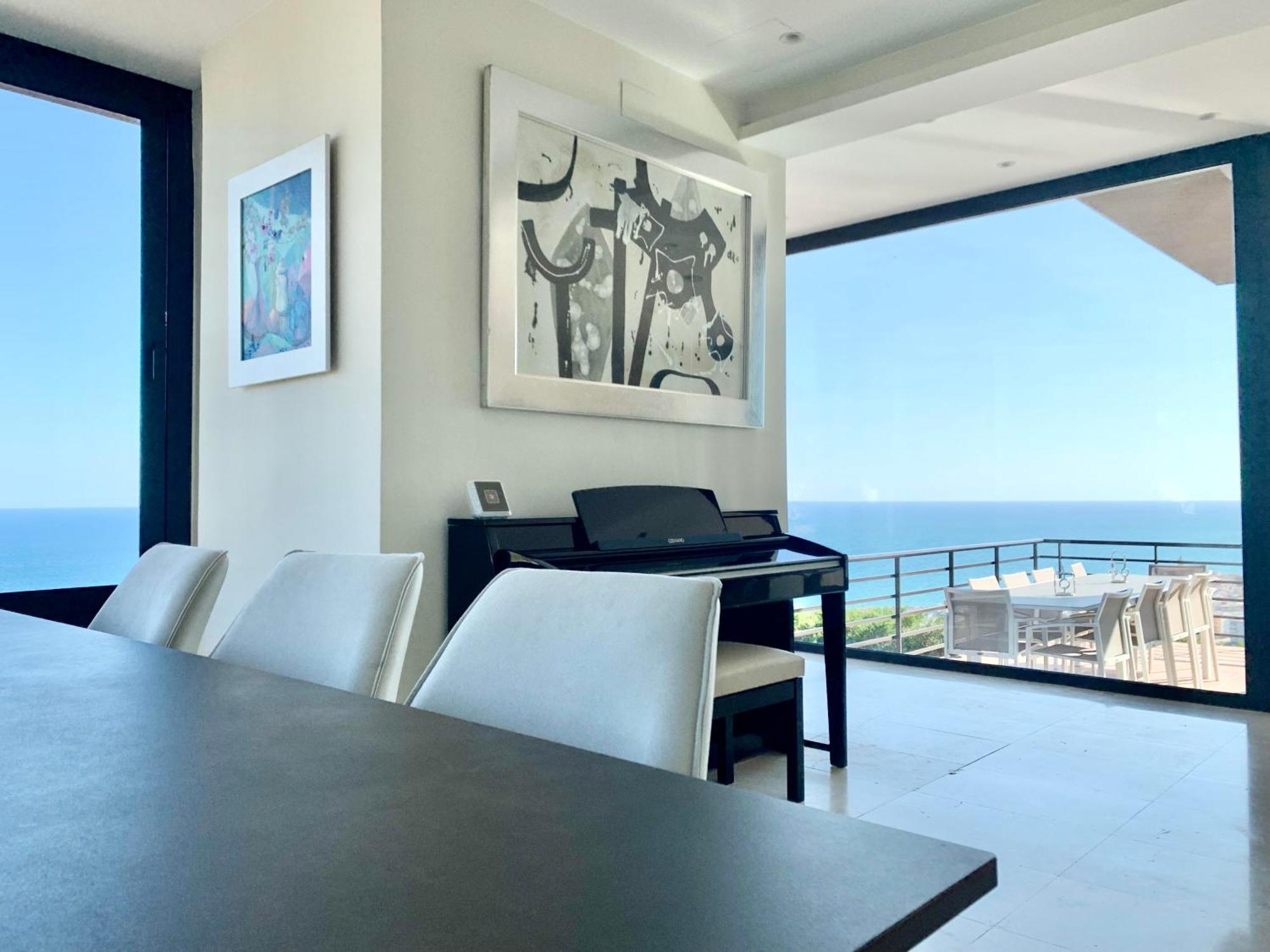 Spaces Sea View Villa- 6 Bedrooms, 5 Bathrooms, 2 Private Pools, Near Center