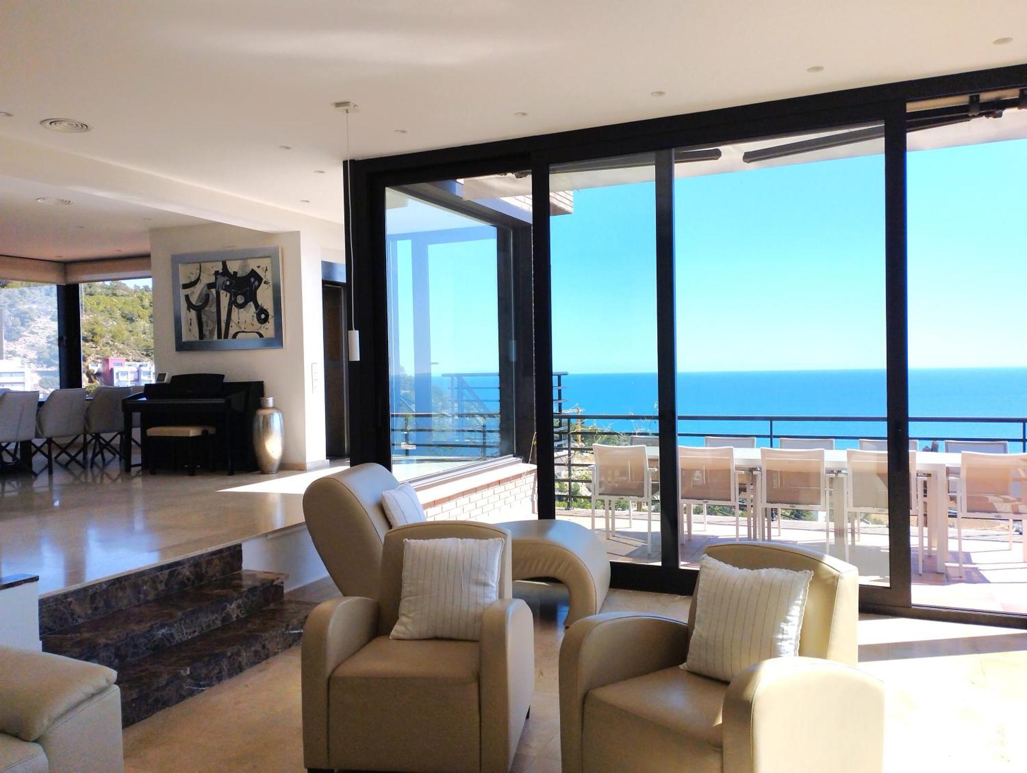 Spaces Sea View Villa- 6 Bedrooms, 5 Bathrooms, 2 Private Pools, Near Center Villa Sitges
