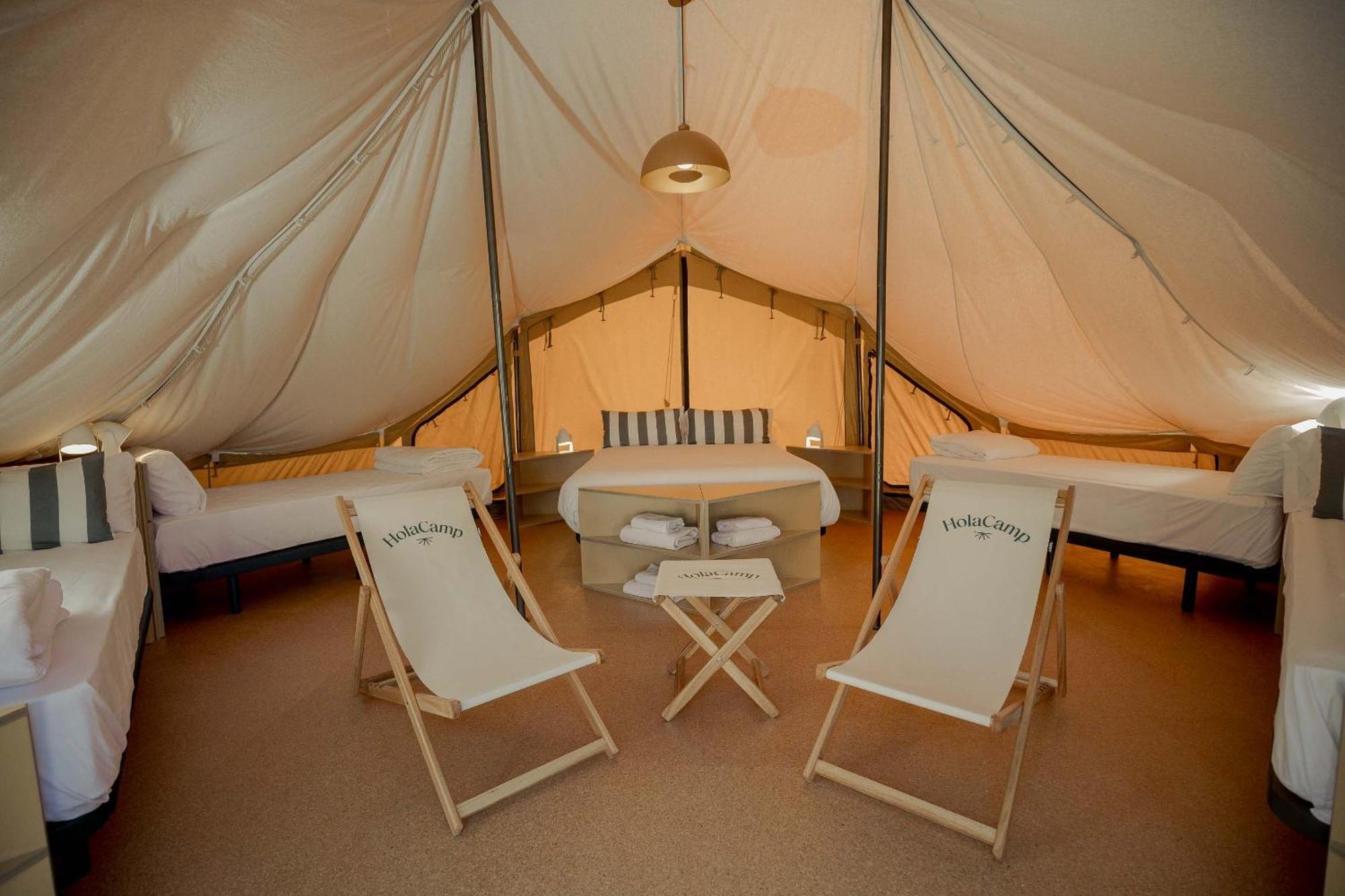 Holacamp Garrofer Camping 2*