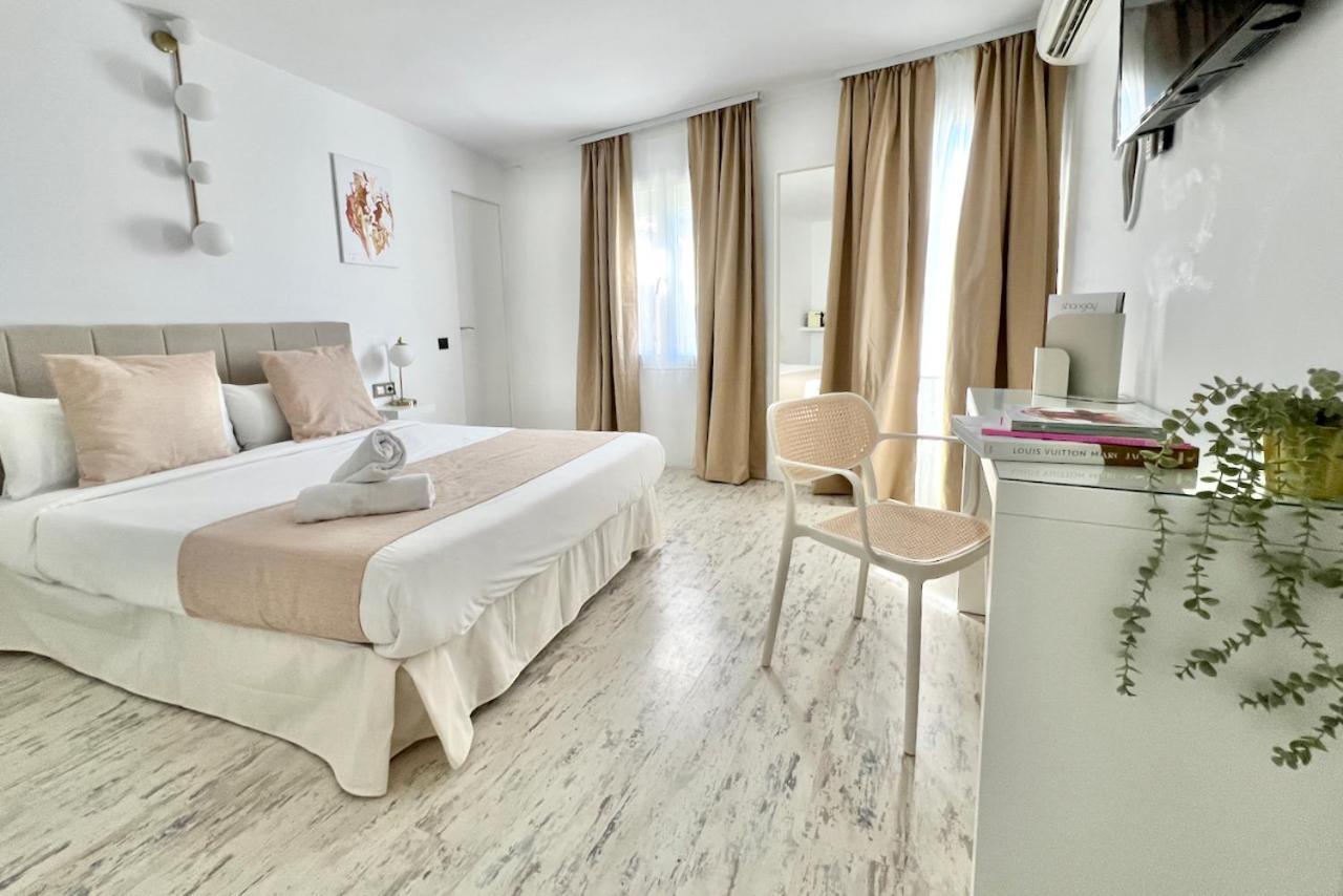 Aldara Hotel *