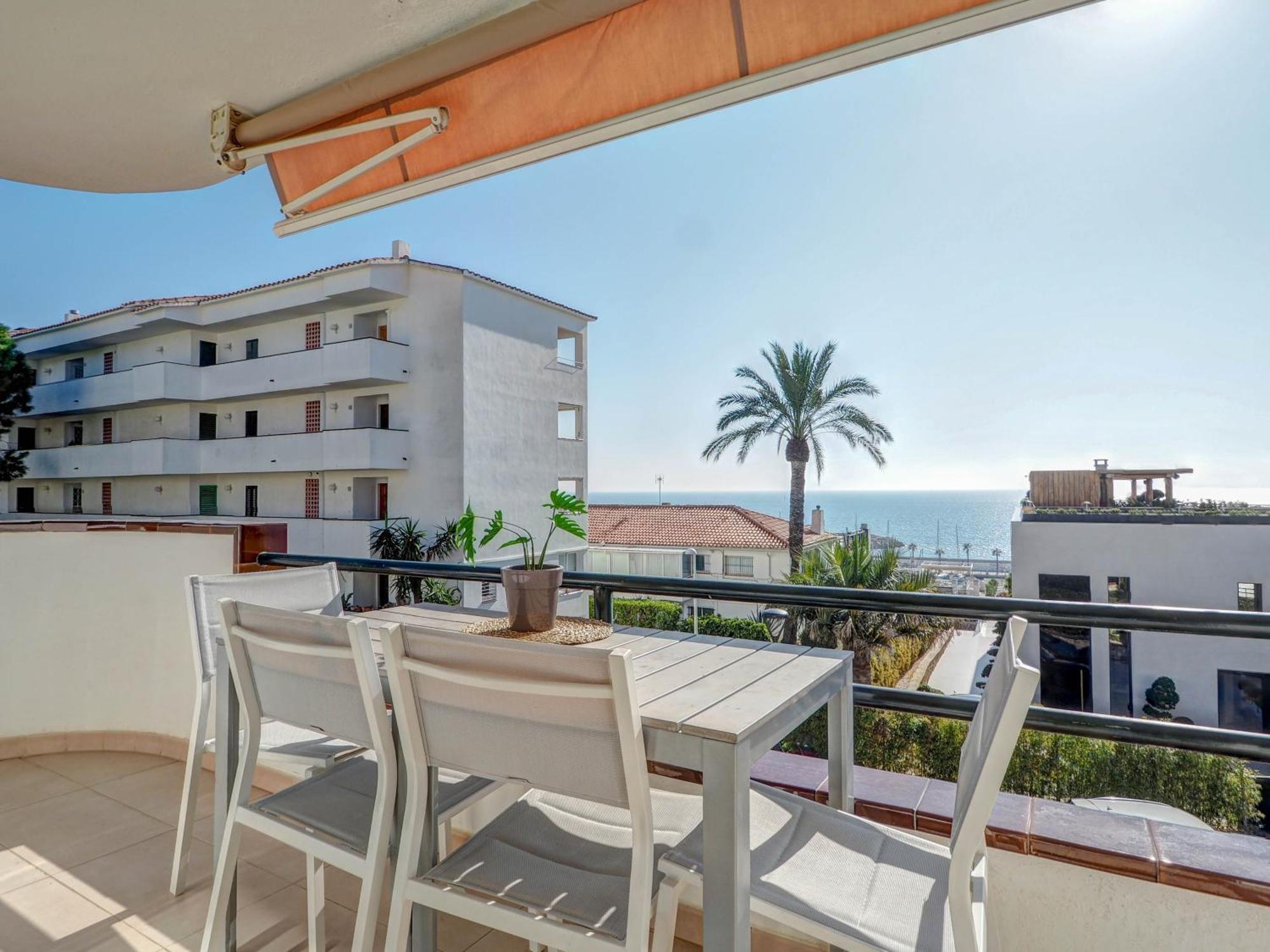 Apartment Balmins White By Hello Homes Sitges