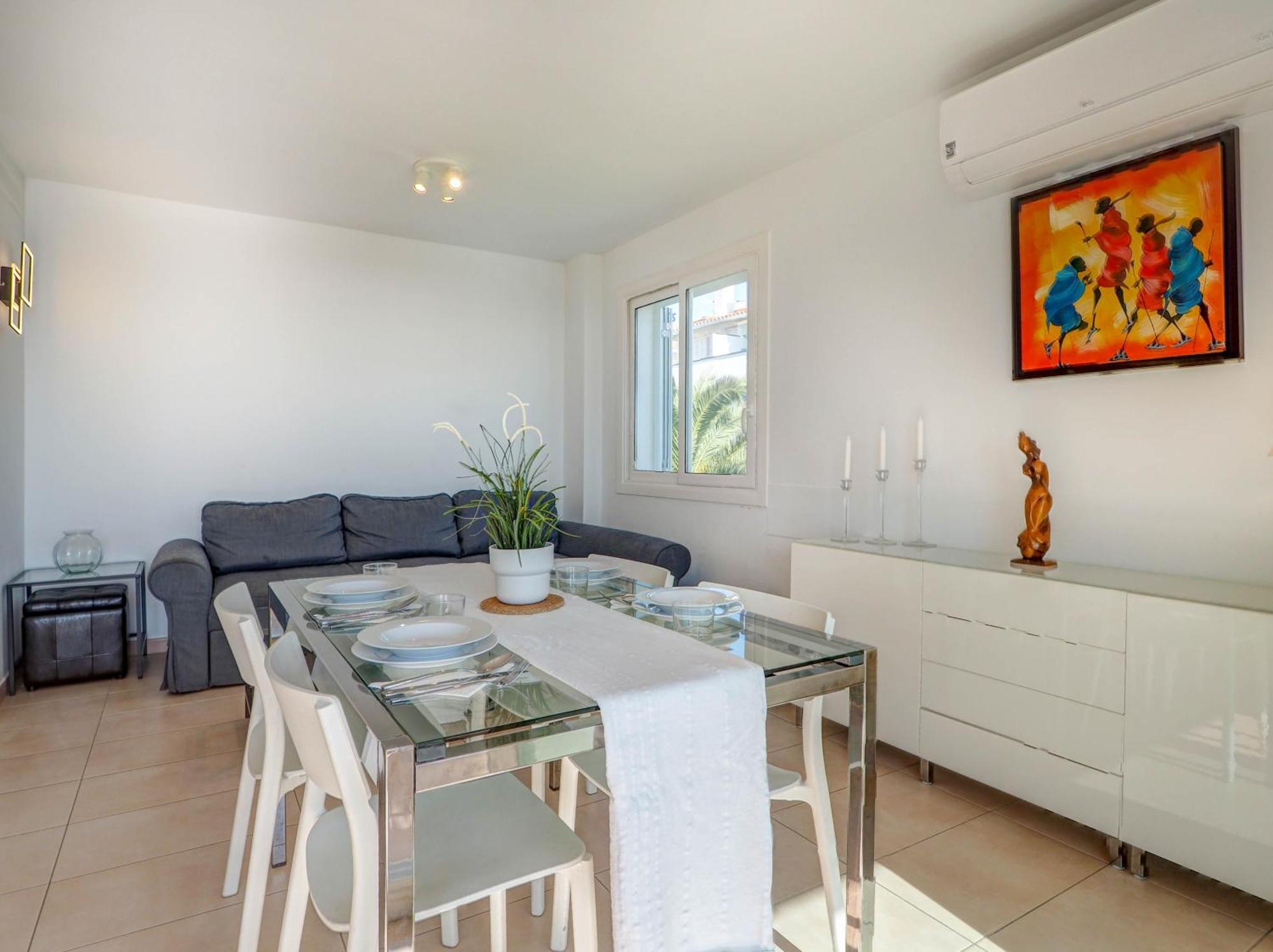 Balmins White By Hello Homes * Sitges