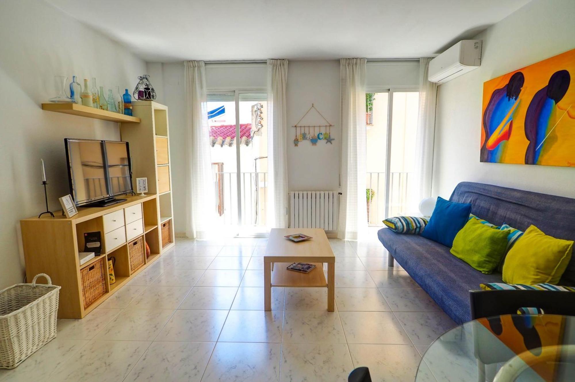 Lucy By Hello Homes *
