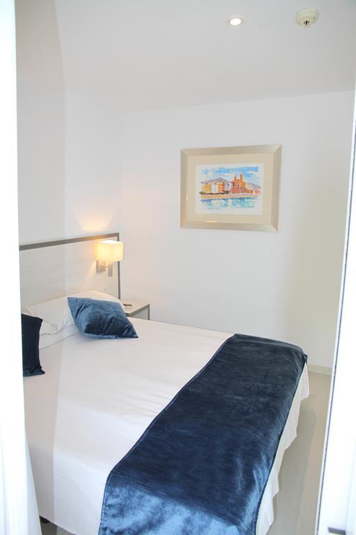 Parrots Hotel Sitges
