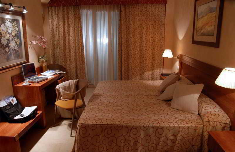 Aparthotel Mediterraneo Sitges