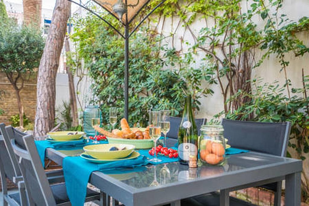 Apartamento 3 Bedroom With Private Garden On Location Centre *