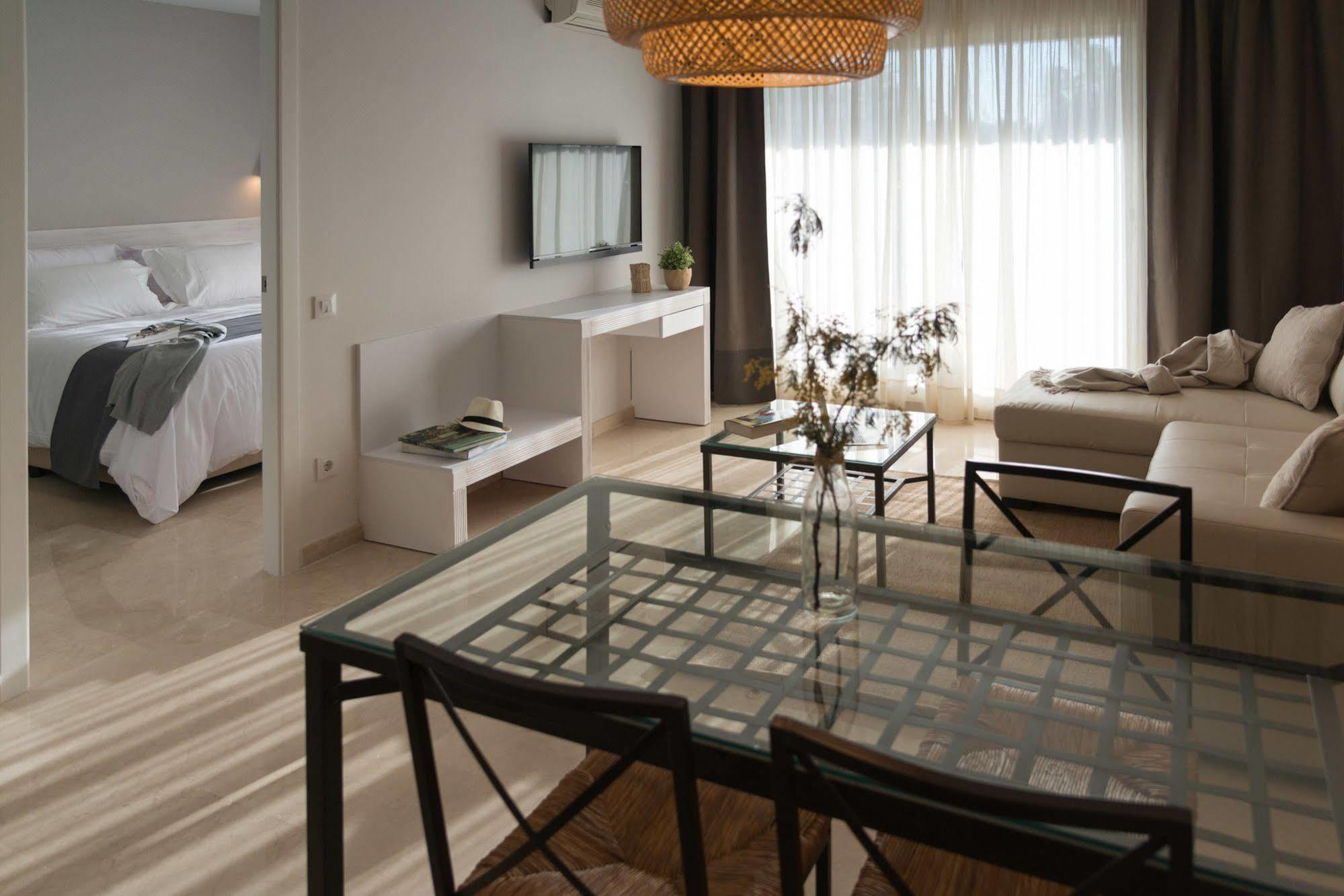 Mediterraneo Aparthotel Sitges