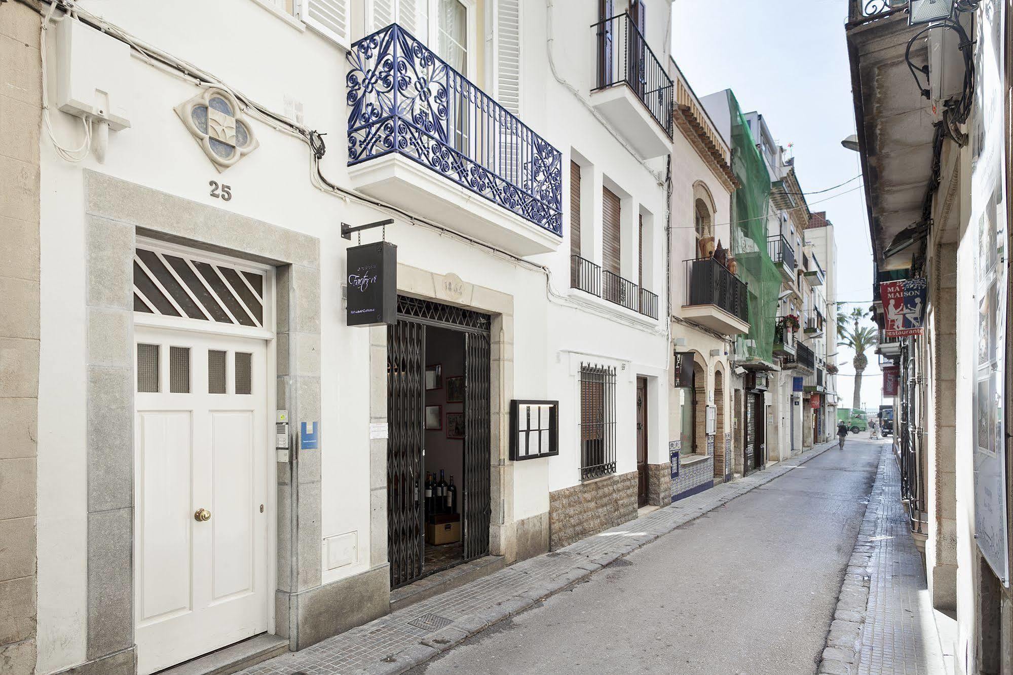 Apartment Group Blue&white Sitges