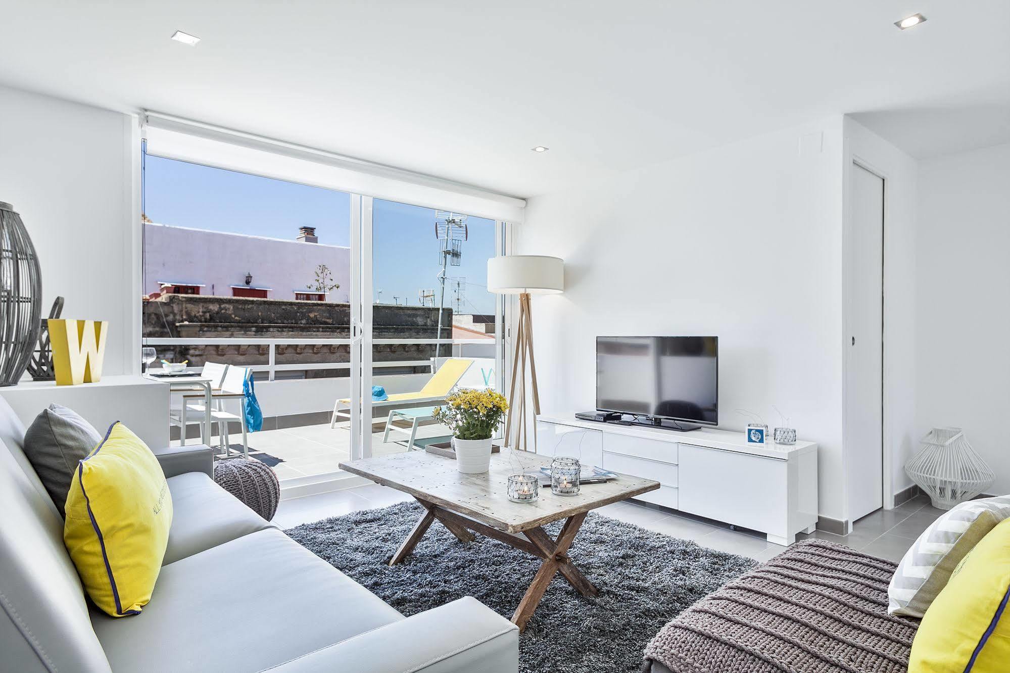 Group Blue&white Apartment Sitges