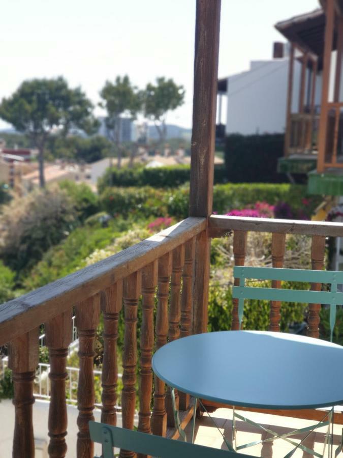 Casa Mimi Bed & Breakfast Sitges