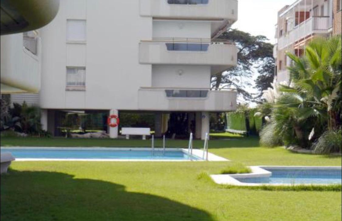 En Sitges, Primera Linea De Playa Homestay